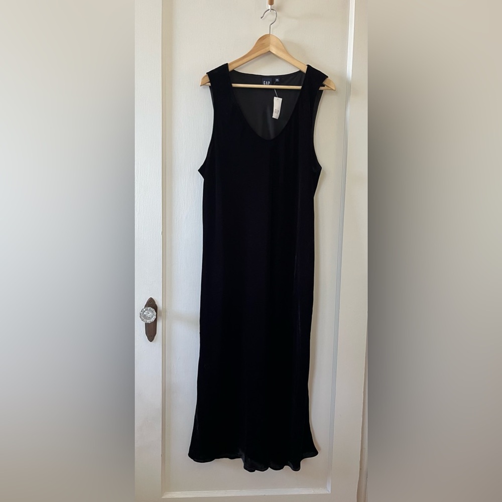 Velvet midi dress